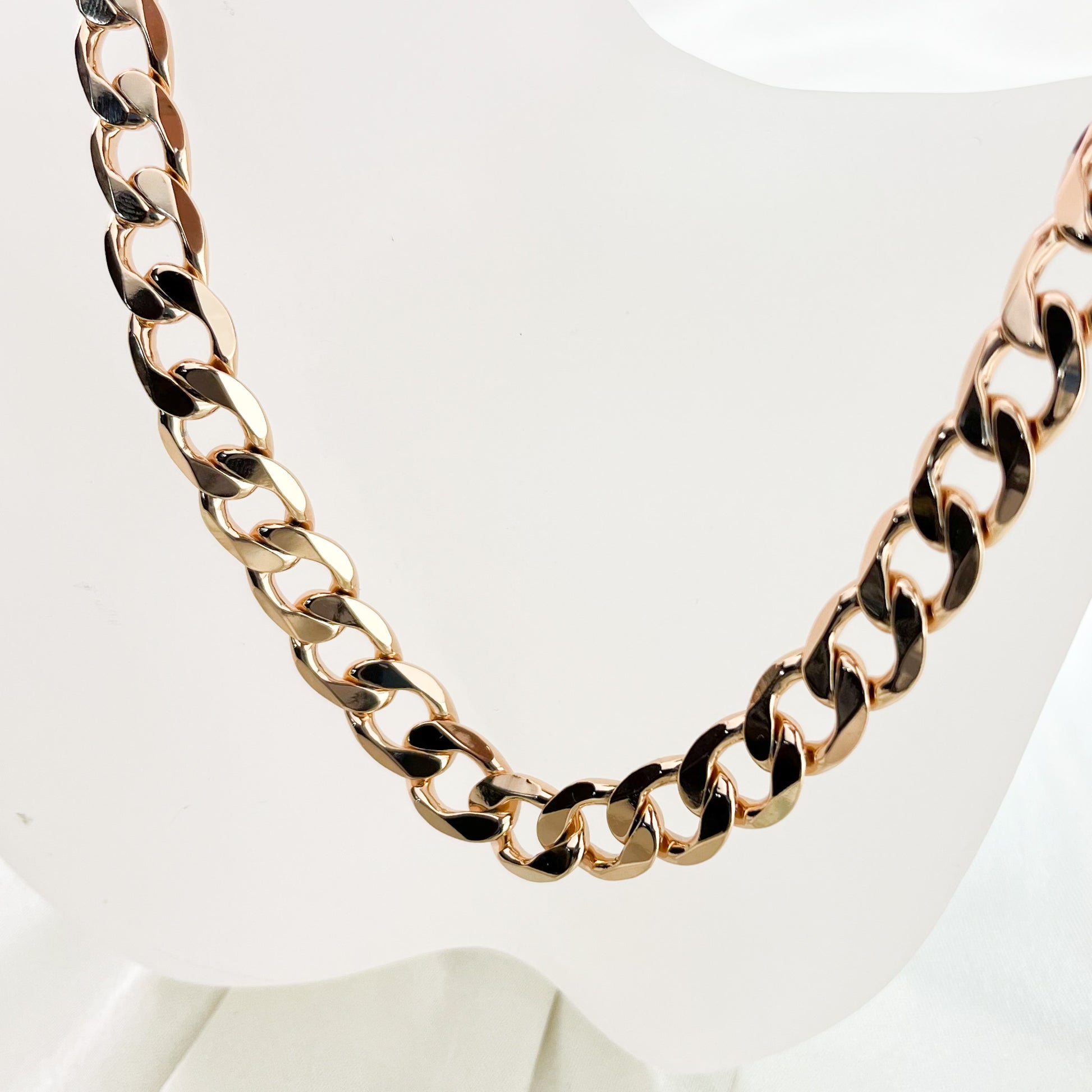 Gold-plated Curb Chain 48 cm | jewelry store beautiquepoint.com