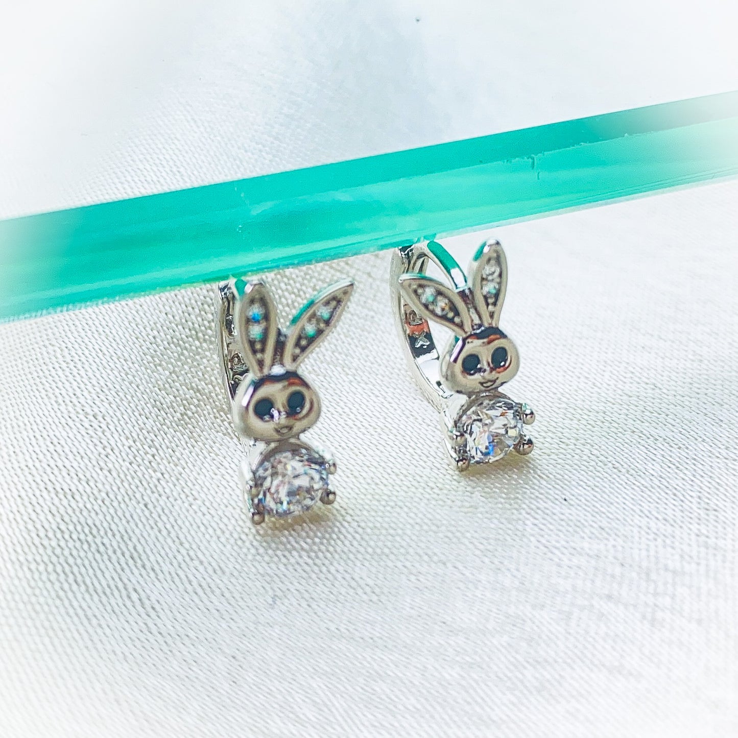 Crystal Bunnies Earrings 