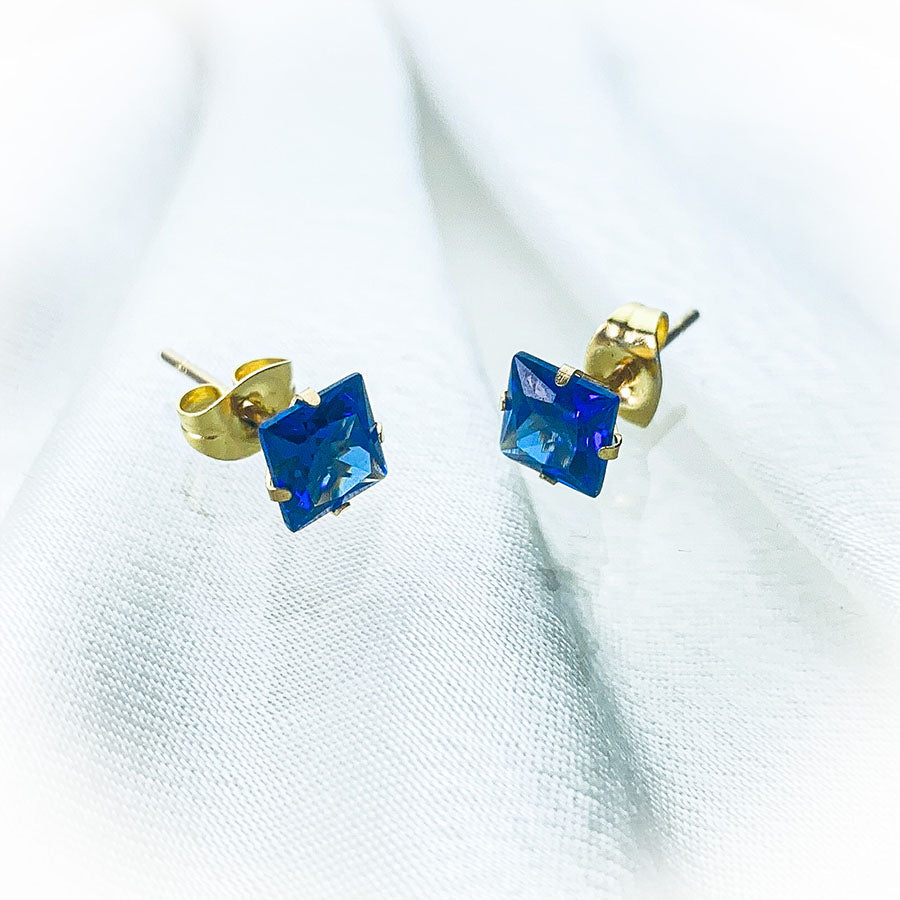 Blue Facets Stud Earrings