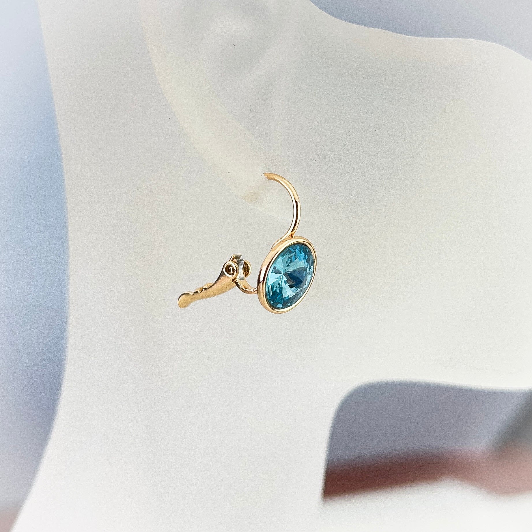 Golden Wave Blue Stone Earrings | beautiquepoint.com