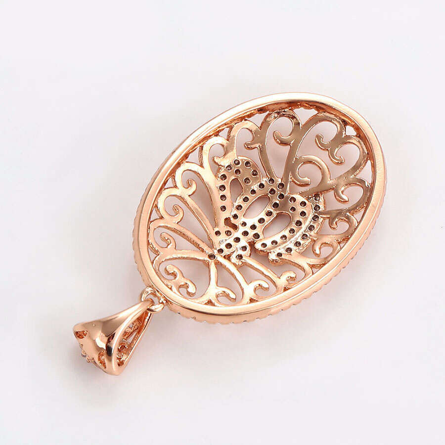 The back of the Rose Gold Pendant with crystals - beautiquepoint.com